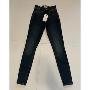 Forever 21 Women’s Mid Rise Skinny Jeans XS Dark Wash